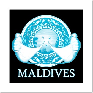 Giant Manta Ray Maldives Diving Posters and Art